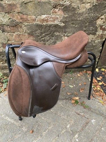 Brown thorowgood t4 - 17’, mgx