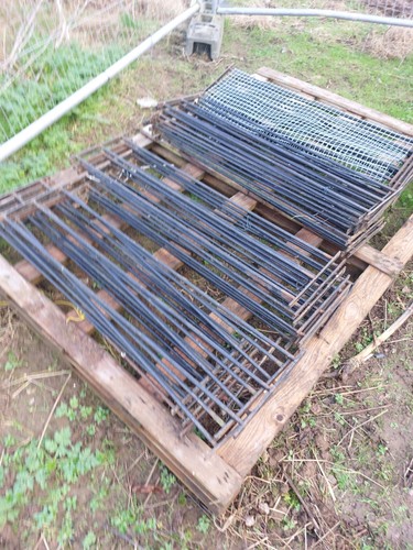 Wrought iron metal bar pet - bar,