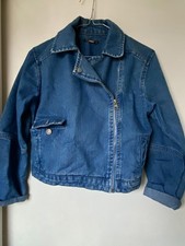 Second hand clothing - hand,