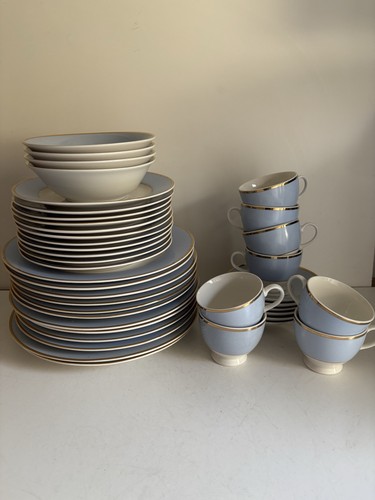 Royal doulton bone china - doulton,
