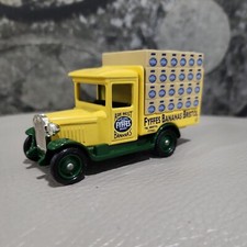LLEDO  DAYS GONE  1934 CHEVROLET  DELIVERY VAN FYFFES BANANAS MINT-BOXED (S32)