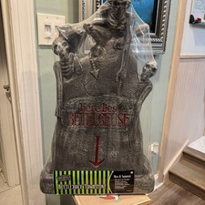 Spirit Halloween Here Lies