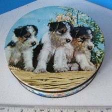 VINTAGE PEEK FREAN DOG DESIGN