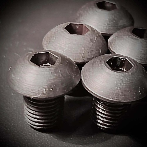 Unf socket screw - 5/16",