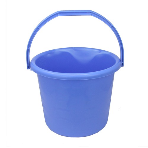 Plastic bucket with - with, handle