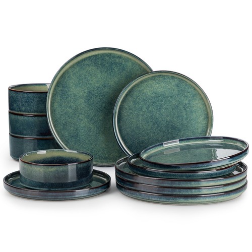 Dinnerware set green