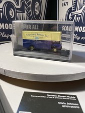 Hornby Skale Auto Bedford TK Trucks  1/76 Scale - various TV Rental
