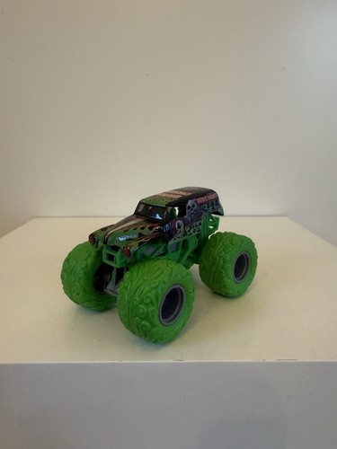 Monster jam grave digger - jam,