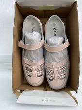 Damart Coral Almond Colour