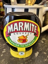 Marmite Yeast Extract SQUEEZY
