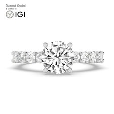 Round Diamond Engagement Ring