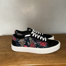 Vans Size 5.5 Trainers Skulls Flowers Black