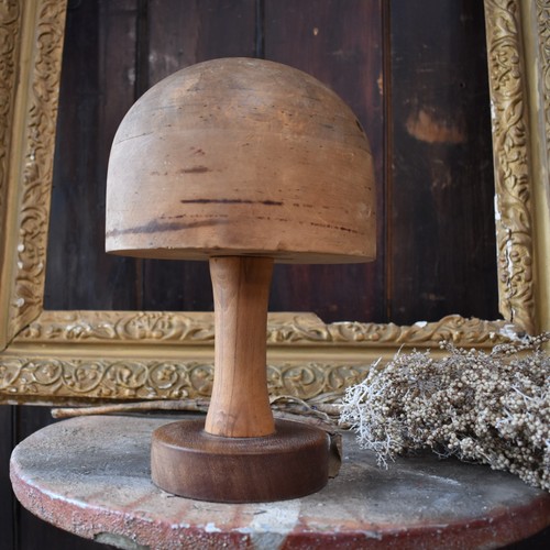 Antique milliners hat - hat, mould