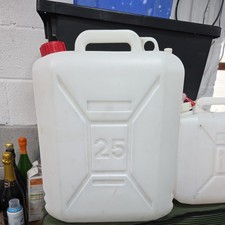 10/25 L Food Grade Plastic Water Container With 1 Pouring Spout Carry Handle