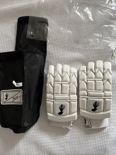 Fantail batting gloves - batting, small