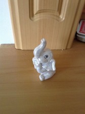 WADE WHIMSIE PEARL LUSTRE FAIR