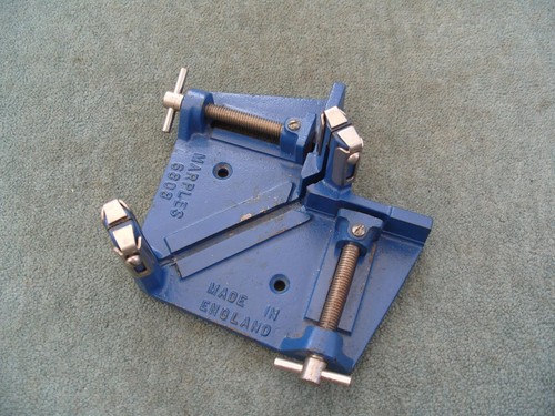 Mitre sawing guide clamp - mitre,