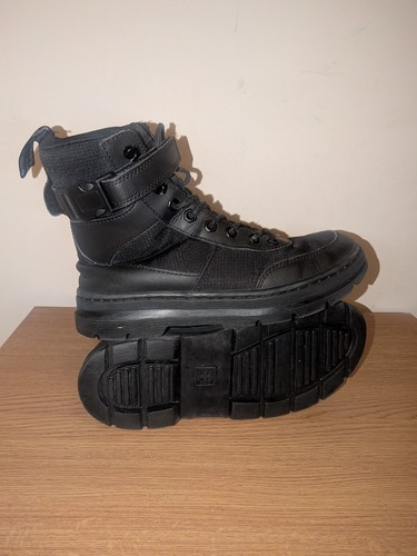 Unisex martens combs - combs, tech