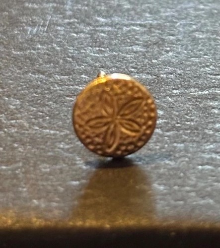 Gold single stud - k, stud,