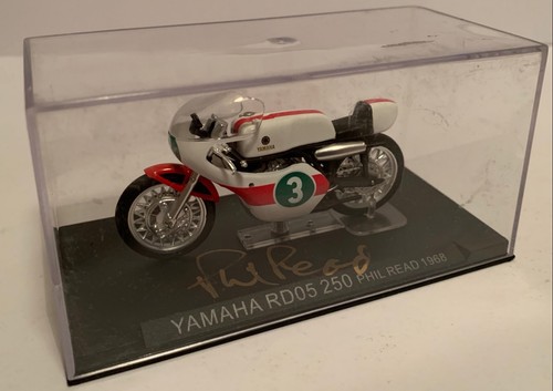 Phil read hand signed yamaha - read,