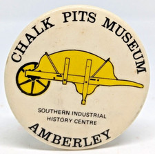 Vintage Chalk Pits Museum Amberley Quarry History Site 1980's Badge Pin (P2167)
