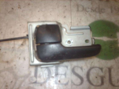 Interior left rear handle - interior,