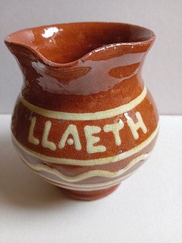 Ewenny pottery clay - ewenny, pits