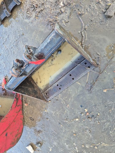 600mm excavator digging bucket - 600mm,