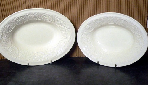 Pair vintage wedgwood - vintage,