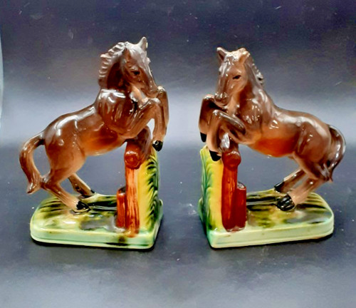 Vintage 1950s jumping race - 1950s,