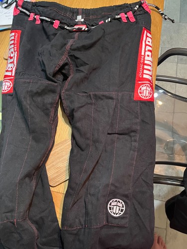 Jiu jitsu black - jiu, gi