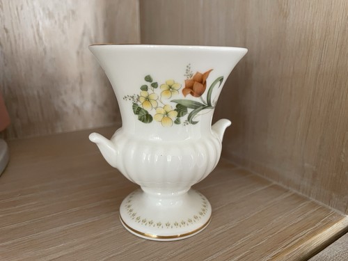 Wedgewood mirabelle post pot - wedgewood,
