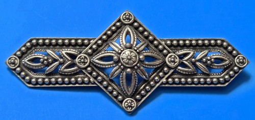 Vintage art nouveau pin - vintage, jj