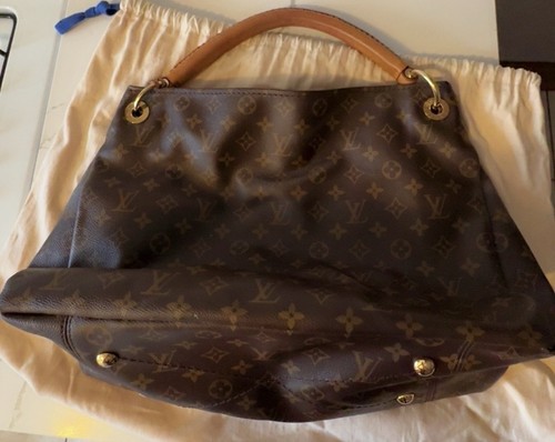 Louis vuitton monogram - vuitton, artsy