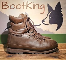 Altberg Defender lightweight