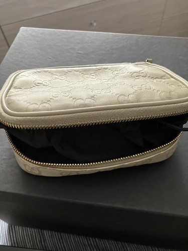 Gucci cream leather - gucci, jewellery