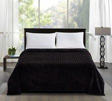 Super Soft Ribbed Throw Warm