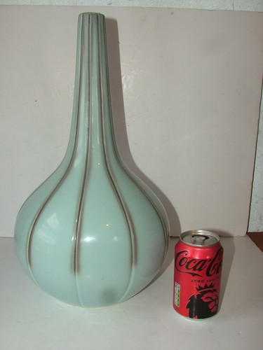 Large vtg mid - large, century