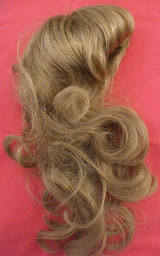 Large vintage doll wig - vintage, 16"/17"