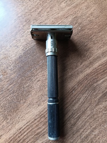Vintage 1969 gillette - vintage,