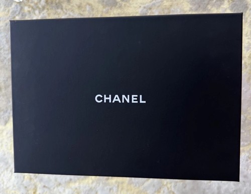 Auth chanel black box - box, 12.5