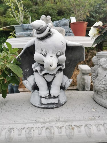 Dumbo garden grave concrete - dumbo,