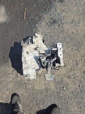 VW GOLF 1.6 TDI DIESEL 5 SPEED