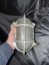 Aluminum Bulkhead Light –