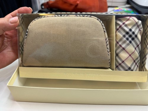 Women burberry cosmetic bag - women's,