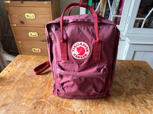 Fjallraven kanken burgundy - kanken,