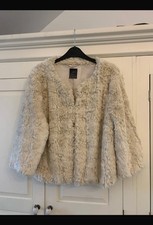 Gorgeous Cream/beige Faux Fur Jacket Size 20