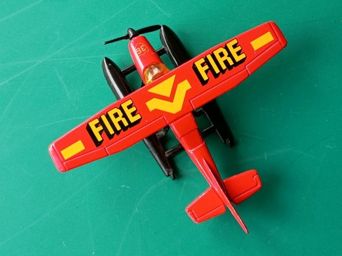 Vintage matchbox cessna fire - matchbox,