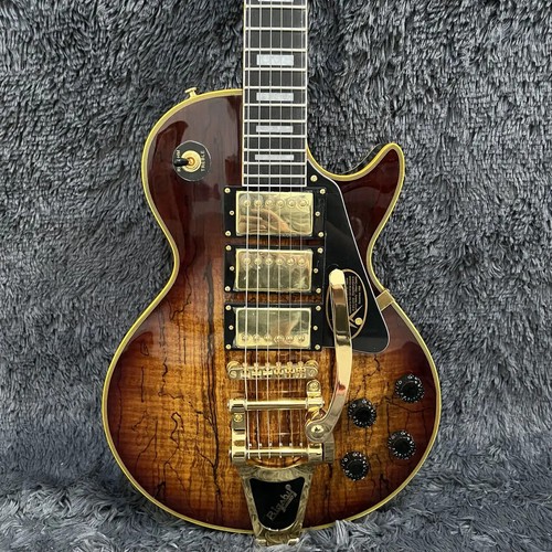 Standard electric guitar - standard,