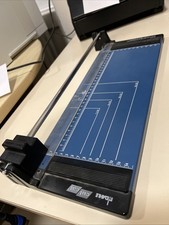 Dahle Cut Cat Paper Trimmer A4